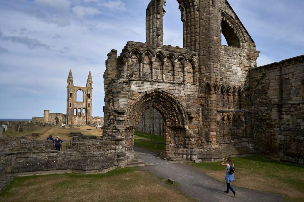 The Wee Room -Stay Where All St Andrews Is On The Doorstep! エクステリア 写真
